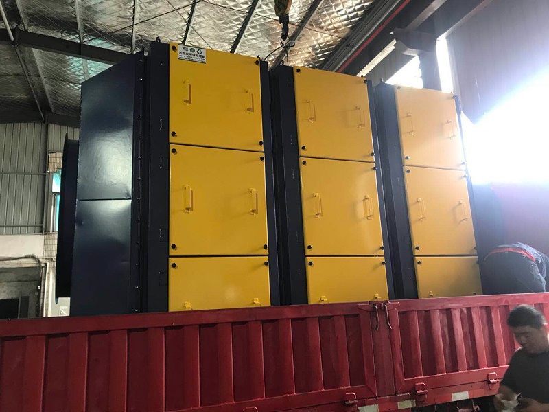 耀先活性炭吸附設(shè)備