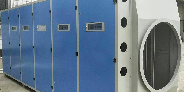 耀先光催化氧化設備