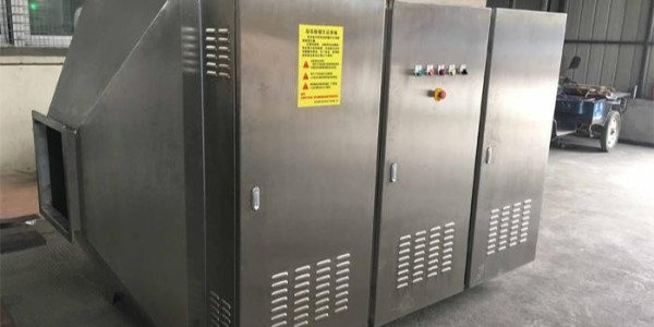 【耀先小貼士】<i style='color:red'>光催化</i>氧化設(shè)備的工作原理與實(shí)際使用一次給您！