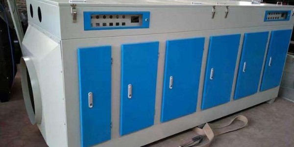 <i style='color:red'>光催化</i>氧化設(shè)備的7個(gè)優(yōu)點(diǎn)您知道幾個(gè)？耀先環(huán)境來告訴您！